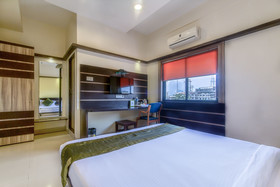 Playotel Inn Golden Treat
