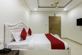 Hotel Jainam Regency by OYO Rooms