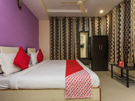 Hotel Jashn Indore