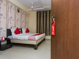 Hotel Jashn Indore
