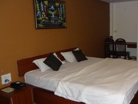 Hotel Mangal Regency