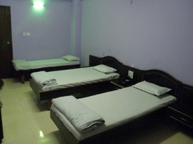 Hotel Mangal Regency