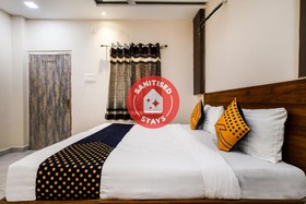 Hotel Radhika by OYO Rooms