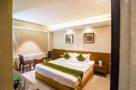 Hotel Sapphire Star Inn by Treebo