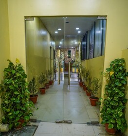 Hotel Shree Shell Inn