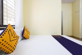 Kanishk by OYO Rooms