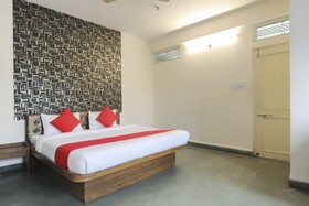 Karnawat Guest House by OYO Rooms