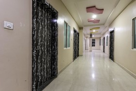 King Palace Marriage Hall by OYO Rooms