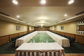 Lemon Tree Hotel Indore