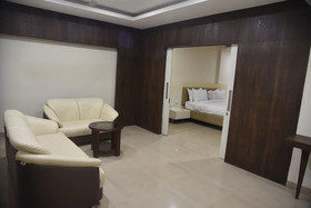 Nirvanaa Hotel & Resort