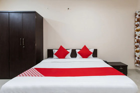 OYO 26905 Hotel Aalishan