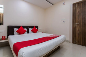 OYO 4058 Hotel Krishna Residency