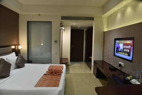 Pride Hotel & Convention Centre Indore