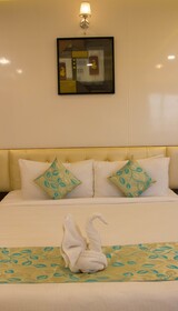 Regenta Central, Indore