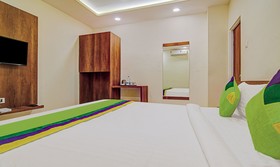 Royal Empire Indore by Treebo