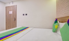 Treebo Trend Holiday