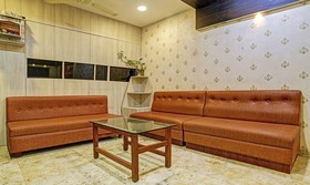 Treebo Trip Utsav Suites
