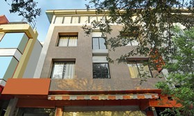 Treebo Trip Utsav Suites