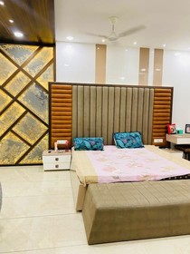 Anroute Stays117- Opposite Bsnl Exchange