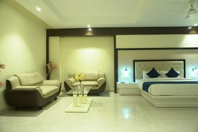 Hotel Royal Orbit