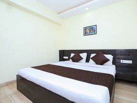 Hotel Wardhman