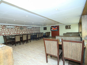 Hotel Wardhman