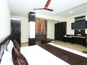 Hotel Wardhman