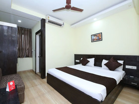 Hotel Wardhman