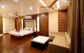 Hotel Yuvraj Grand
