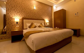 Hotel Yuvraj Grand