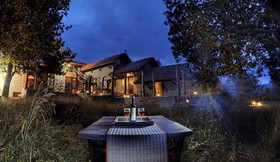 Kanha Earth Lodge