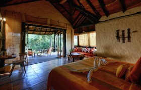 Kanha Earth Lodge