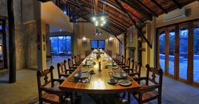 Kanha Earth Lodge