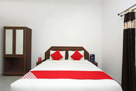 Chelsea Palace BY OYO Rooms