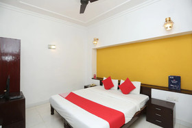 Hotel Narayana Palace by OYO Rooms