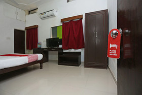 Hotel Narayana Palace by OYO Rooms