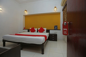 Hotel Narayana Palace by OYO Rooms