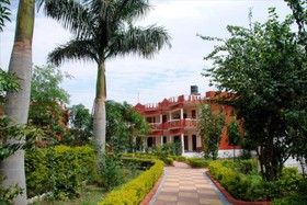 Greetoe Resort Khajurah