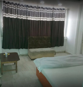 Hotel Gurukripa Inn by OYO Rooms