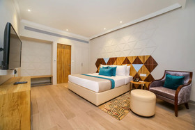 Zone Palace By The Park