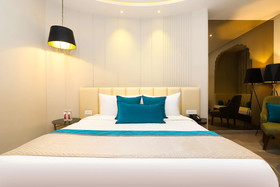 Zone Palace By The Park