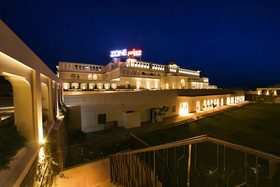 Zone Palace By The Park