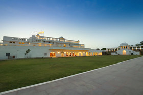 Zone Palace By The Park