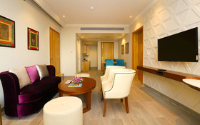 Zone Palace By The Park