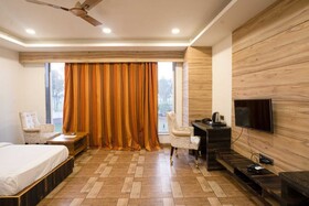 Hotel Dev Residency
