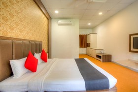 Narmada Hills Resort