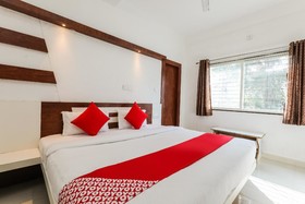 Natraj by OYO Rooms