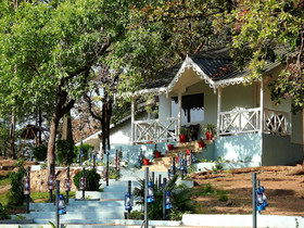 Greendale Resort