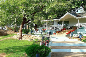Greendale Resort