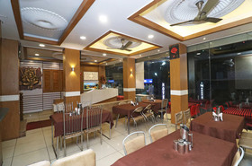 Hotel Abhilasha by OYO Rooms
